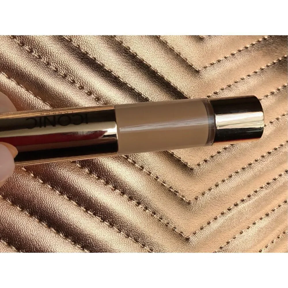 ICONIC LONDON - NWT - Radiant Concealer & Brightening Duo in WARM MEDIUM. 2-in-1
